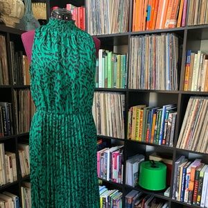 Sleeveless, high neck pleated maxi dress